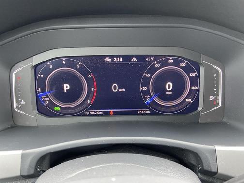 2023 Volkswagen Atlas 3.6L SE w/Technology