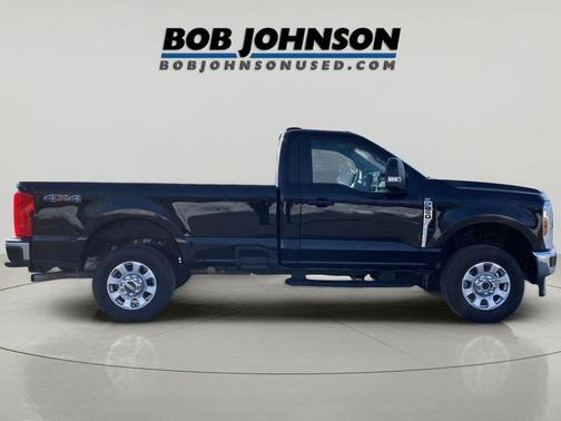 Agate Black Metallic 2024 Ford F-250 XLT