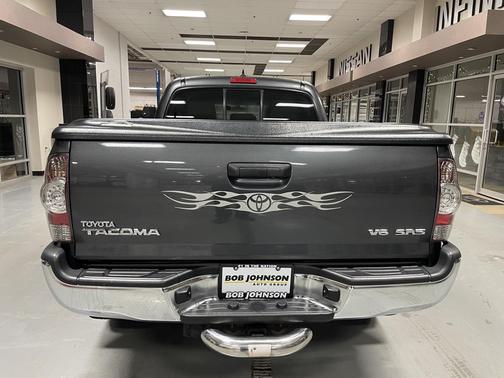 2015 Toyota Tacoma Base