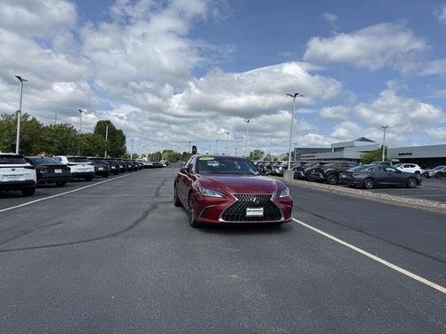 Matador Red Mica 2023 Lexus ES 250 Base