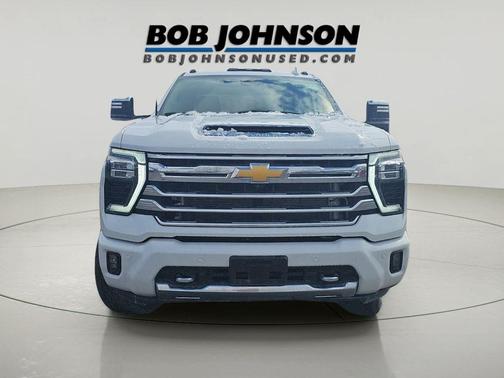 Summit White 2025 Chevrolet Silverado 2500 High Country