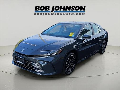 2025 Toyota Camry XLE