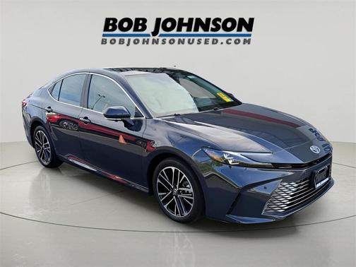 2025 Toyota Camry XLE