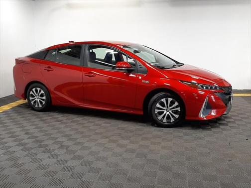 2022 Toyota Prius Prime XLE