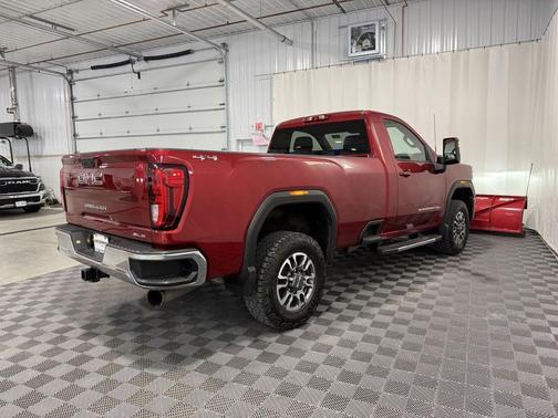 Volcanic Red Tintcoat 2024 GMC Sierra 3500 SLE