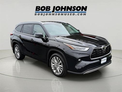 2023 Toyota Highlander Platinum