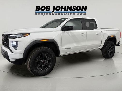 Summit White 2025 GMC Canyon Elevation