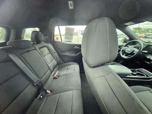 Sterling Gray Metallic 2025 Chevrolet Equinox 1LT