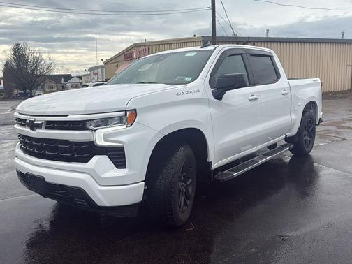 Summit White 2026 Chevrolet Silverado 1500 RST