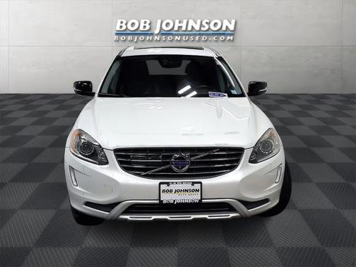 2017 Volvo XC60 T6 Dynamic