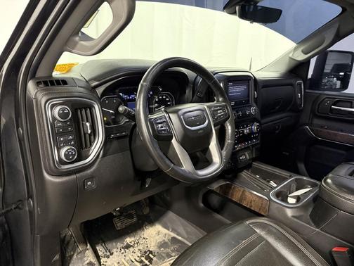 2020 GMC Sierra 2500 Denali