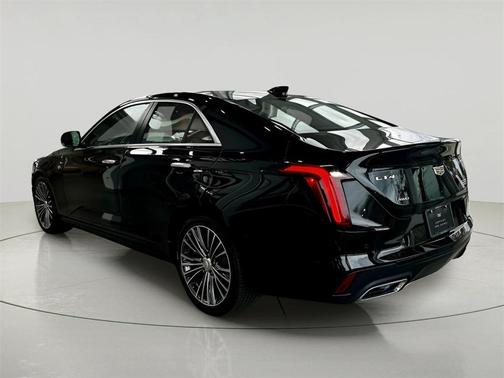 2023 Cadillac CT4 Premium Luxury