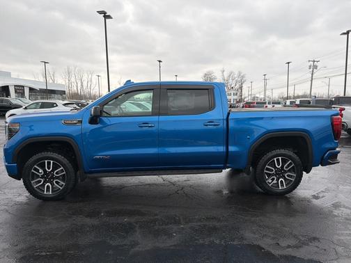 2022 GMC Sierra 1500 AT4