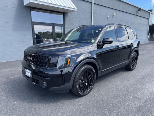 Ebony Black 2024 Kia Telluride SX Prestige X-Line