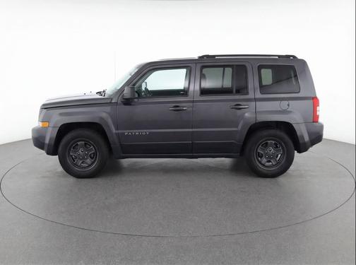 Granite Crystal Metallic Clearcoat 2017 Jeep Patriot Sport