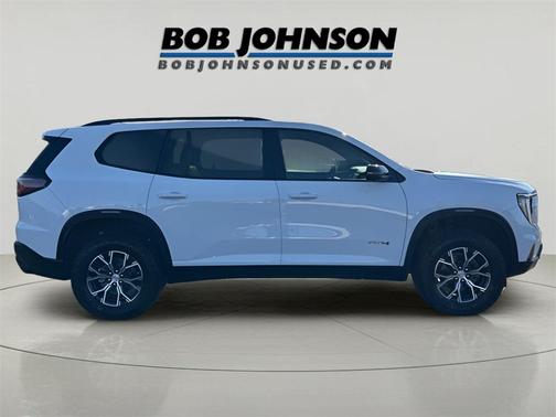 2024 GMC Acadia AWD AT4