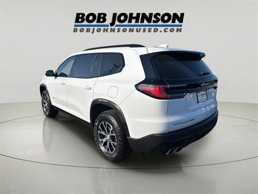 2024 GMC Acadia AWD AT4