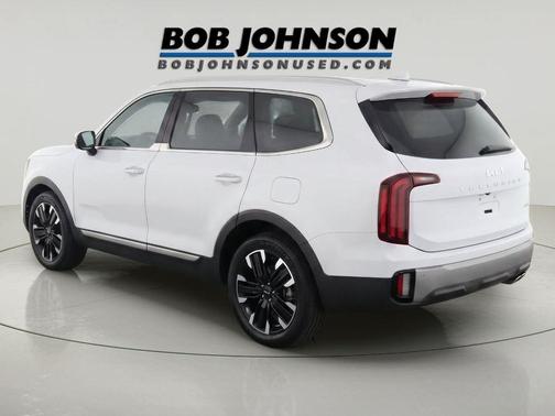 Glacial White Pearl 2025 Kia Telluride SX Prestige