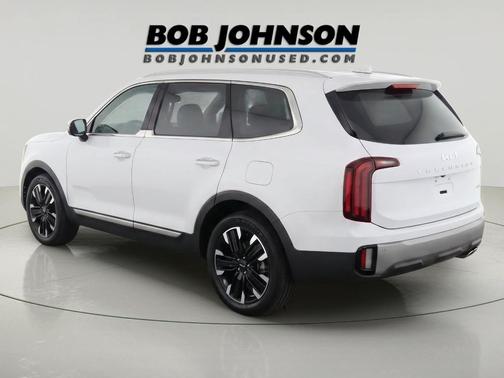 Glacial White Pearl 2025 Kia Telluride SX Prestige
