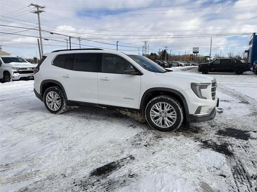 2024 GMC Acadia FWD Elevation