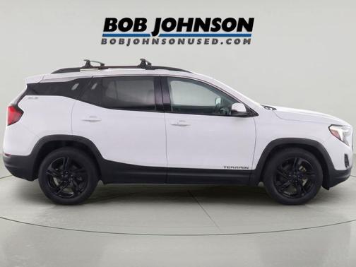 Summit White 2018 GMC Terrain SLE