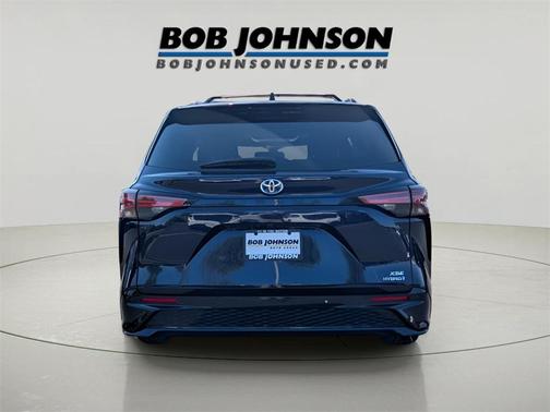 2023 Toyota Sienna XSE 7 Passenger