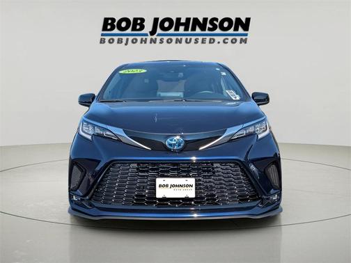 2023 Toyota Sienna XSE 7 Passenger
