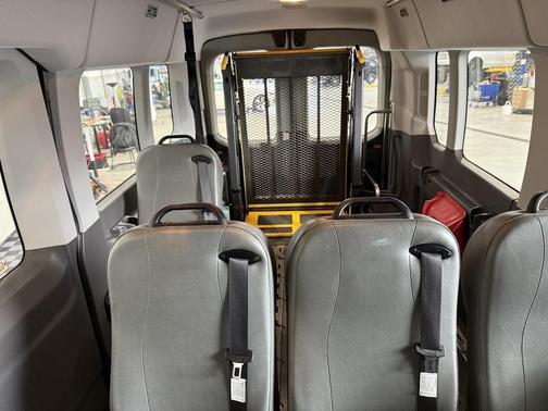 2020 Ford Transit-350 XL