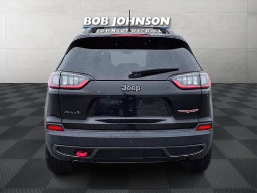 2020 Jeep Cherokee Trailhawk