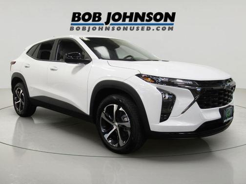 Summit White 2024 Chevrolet Trax FWD 1RS