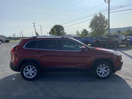 2017 Jeep Cherokee Latitude