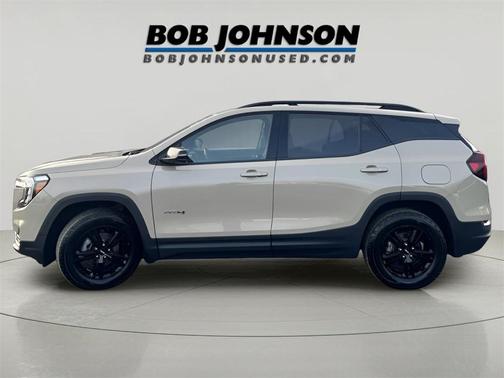 2022 GMC Terrain AWD AT4