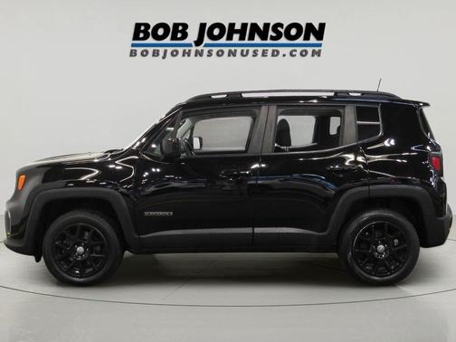 Black Clearcoat 2021 Jeep Renegade Latitude