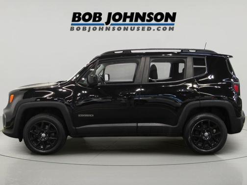 Black Clearcoat 2021 Jeep Renegade Latitude