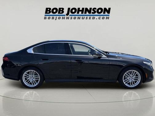 Black Sapphire Metallic 2024 BMW 530 xDrive