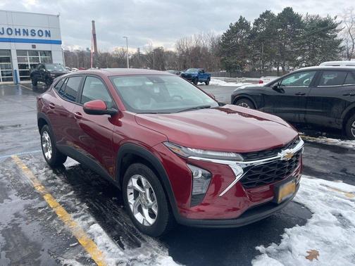 2024 Chevrolet Trax LS