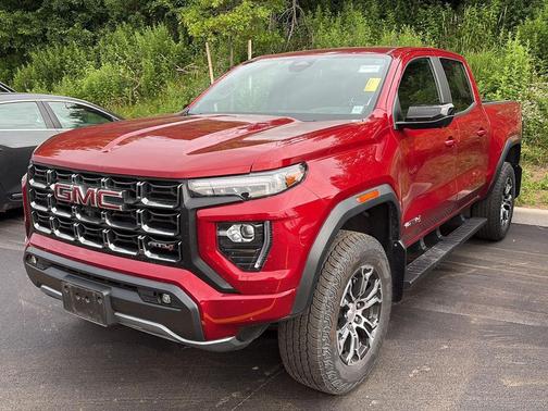Volcanic Red Tintcoat 2023 GMC Canyon AT4