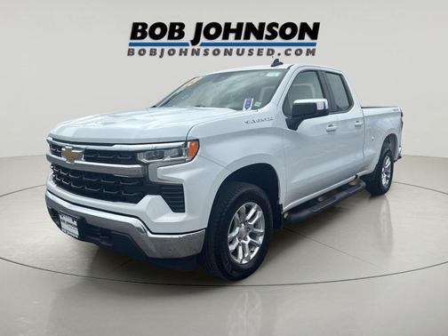 Summit White 2023 Chevrolet Silverado 1500 LT
