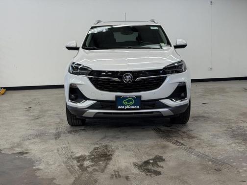 White Frost Tricoat 2023 Buick Encore GX Essence