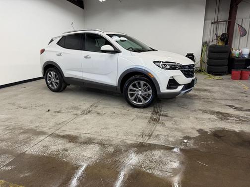 White Frost Tricoat 2023 Buick Encore GX Essence