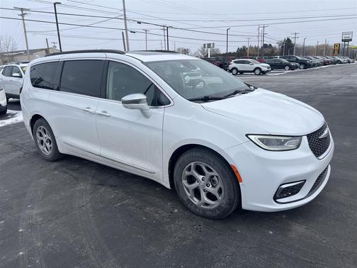 2022 Chrysler Pacifica Limited