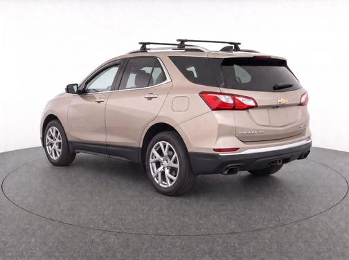 Sandy Ridge Metallic 2018 Chevrolet Equinox 2LT