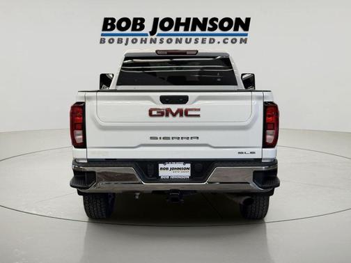 Summit White 2022 GMC Sierra 2500 SLE