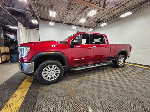 Cayenne Red Tintcoat 2023 GMC Sierra 2500 SLE