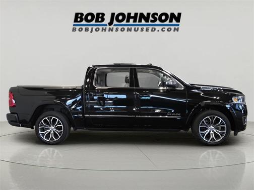 2025 RAM 1500 ST