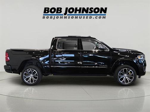 2025 RAM 1500 ST