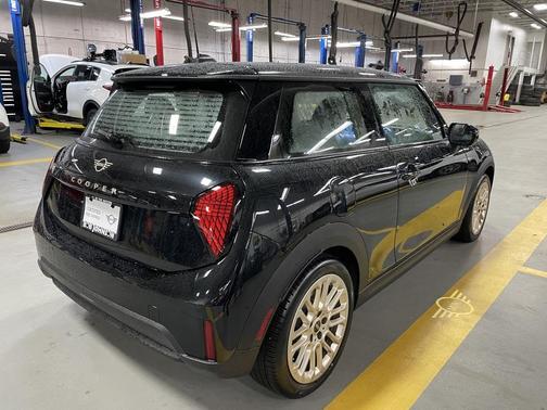 2025 MINI Hardtop Cooper