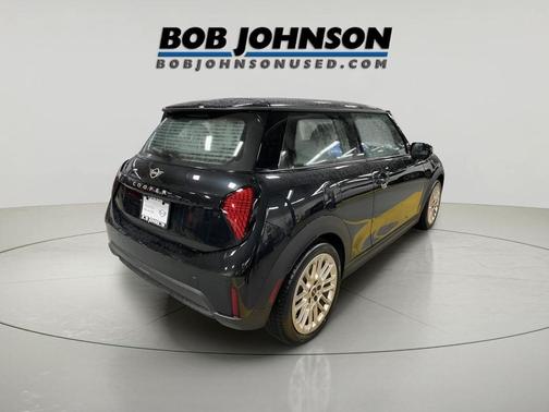 2025 MINI Hardtop Cooper