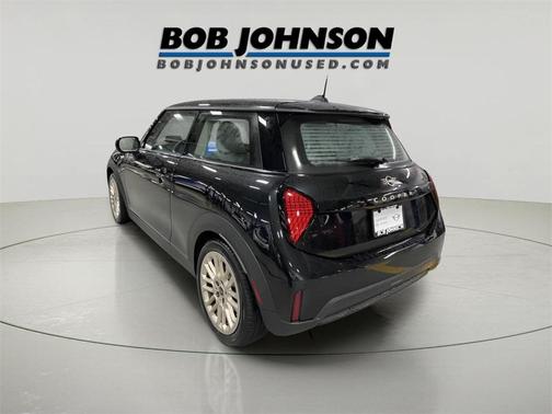 2025 MINI Hardtop Cooper