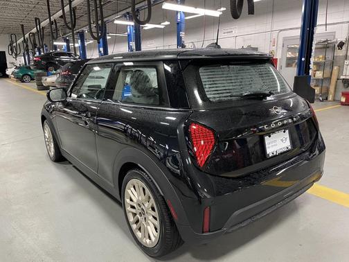 2025 MINI Hardtop Cooper